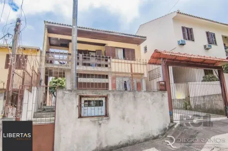 Casa com 4 Quartos à venda, 200m² no Glória, Porto Alegre