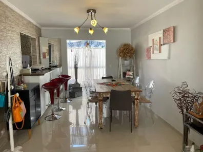 Casa com 3 Quartos à venda, 220m² no Planalto Paulista, São Paulo
