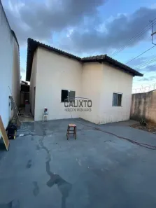 Casa com 3 Quartos à venda, 64m² no Jardim Europa, Uberlândia