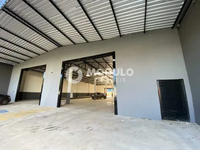 Galpão/Depósito/Armazém para alugar, 800m² no Bom Jesus, Uberlândia