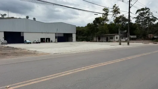 Galpão/Depósito/Armazém para alugar, 4000m² no Cachoeira do Vale, Timóteo