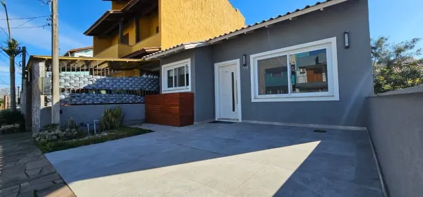 Casa com 2 Quartos à venda, 85m² no Hípica, Porto Alegre