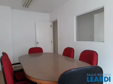 Sala Comercial para alugar, 123m² no Vila Mariana, São Paulo