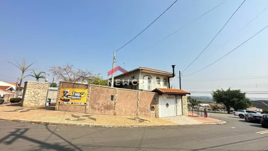 Casa com 3 Quartos à venda, 595m² no Vila Bressani, Paulínia