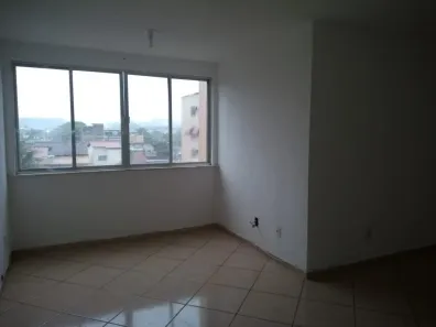 Apartamento com 2 Quartos para alugar, 57m² no Jardim Sulacap, Rio de Janeiro