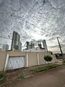 Casa com 4 Quartos à venda, 400m² no Santa Rosa, Londrina
