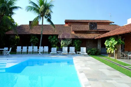 Casa de Condomínio com 7 Quartos à venda, 599m² no Jardim Acapulco, Guarujá