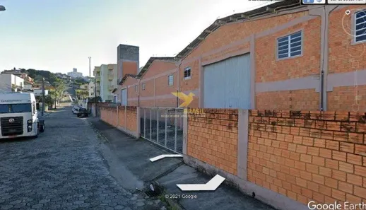 Galpão/Depósito/Armazém para alugar, 602m² no Forquilhinha, São José