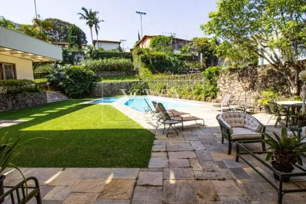 Casa de Condomínio com 5 Quartos à venda, 1300m² no Jardim Leonor, São Paulo