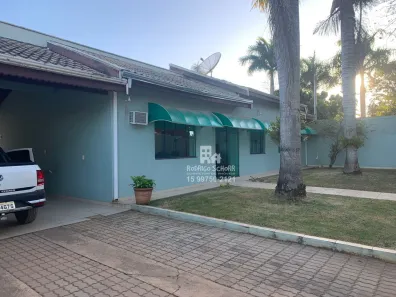 Casa de Condomínio com 2 Quartos à venda, 200m² no Portal das Nogueiras, Tatuí