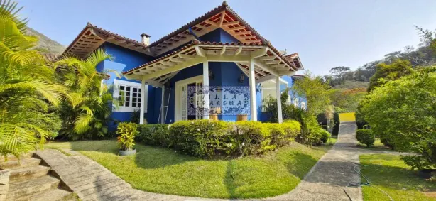 Casa de Condomínio com 4 Quartos à venda, 365m² no Samambaia, Petrópolis