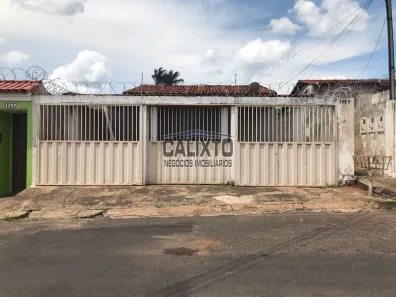 Casa com 2 Quartos à venda, 400m² no Nossa Senhora das Graças, Uberlândia