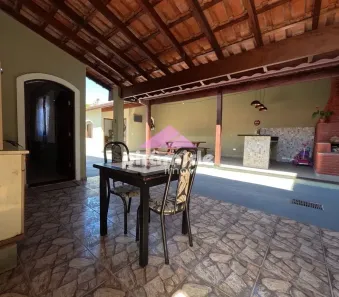 Casa com 3 Quartos à venda, 200m² no Parque Balneário Poiares, Caraguatatuba