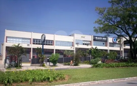 Galpão/Depósito/Armazém para alugar, 800m² no Alphaville Industrial, Barueri