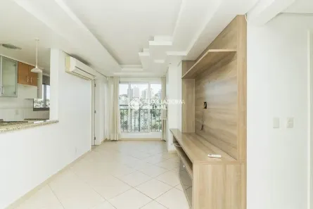 Apartamento com 2 Quartos à venda, 67m² no Jardim do Salso, Porto Alegre