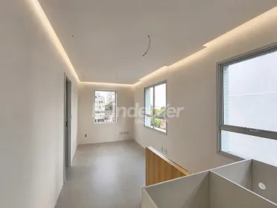 Apartamento com 1 Quarto para alugar, 40m² no Passo da Areia, Porto Alegre