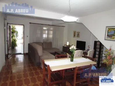 Sobrado com 4 Quartos à venda, 112m² no Vila Araguaia, São Paulo