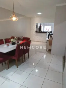 Casa com 3 Quartos à venda, 227m² no São Jorge, Uberlândia