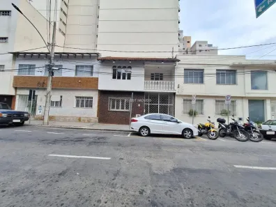 Casa com 3 Quartos à venda, 200m² no São Mateus, Juiz de Fora