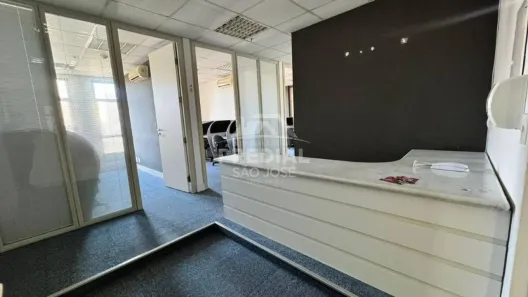 Sala Comercial para alugar, 89m² no Parque Residencial Aquarius, São José dos Campos