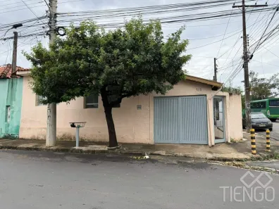 Casa com 3 Quartos para alugar, 200m² no Vila Camargo, Limeira