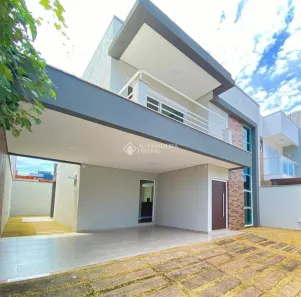 Sobrado com 3 Quartos para alugar, 192m² no Estância Velha, Canoas