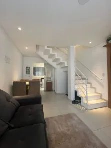 Sobrado com 2 Quartos à venda, 64m² no Vila Urupês, Suzano