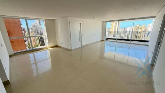 Apartamento com 3 Quartos à venda, 209m² no Meireles, Fortaleza