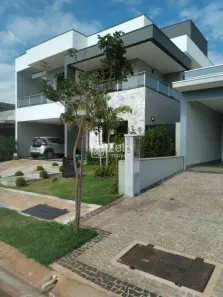 Casa de Condomínio com 4 Quartos para alugar, 250m² no Parque Brasil 500, Paulínia