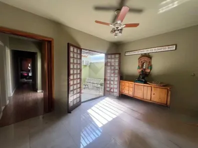 Casa com 3 Quartos à venda, 153m² no Vila Rezende, Piracicaba