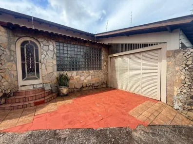 Casa com 4 Quartos à venda, 209m² no Quebec, Londrina