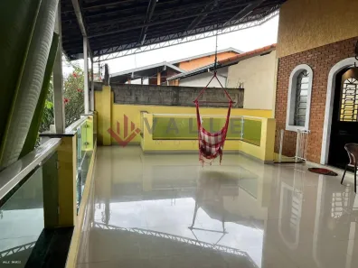 Casa com 3 Quartos à venda, 233m² no Jardim Nova Detroit, São José dos Campos