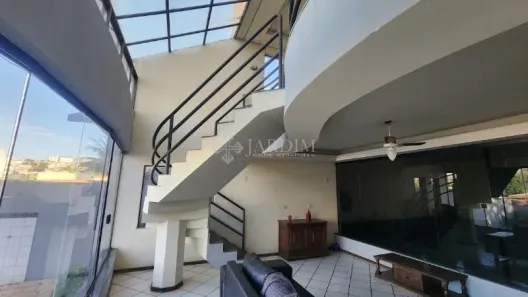 Sobrado com 3 Quartos à venda, 317m² no Castelinho, Piracicaba
