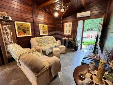 Fazenda/Sítio com 3 Quartos à venda, 550m² no Chácaras Nova Califórnia, Agudos