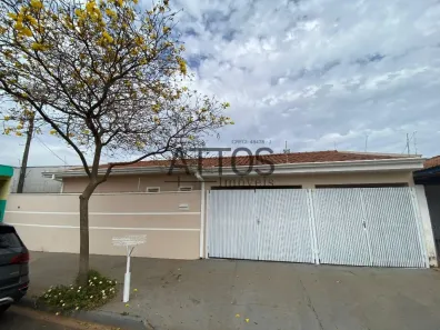 Casa com 3 Quartos à venda, 113m² no Planalto Paraíso, São Carlos