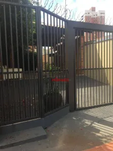 Sobrado com 3 Quartos à venda, 202m² no Campo Belo, Londrina