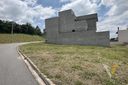 Lote/Terreno à venda, 298m² no Gramadão, Jundiaí