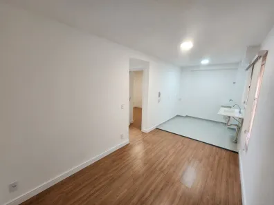 Apartamento com 2 Quartos à venda, 39m² no Jardim Santa Esmeralda, Hortolândia