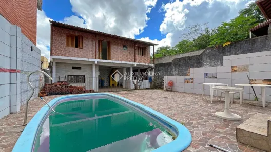 Casa com 3 Quartos à venda, 528m² no Vila Jardim, Porto Alegre