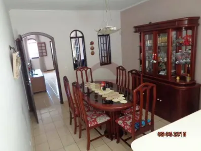 Casa com 3 Quartos à venda, 240m² no Ferreira, São Paulo