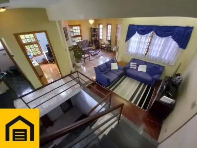 Sobrado com 4 Quartos à venda, 234m² no Matriz, Mauá