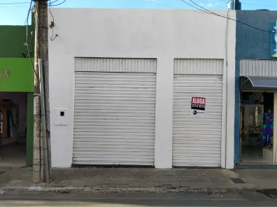 Ponto Comercial para alugar, 60m² no Centro, Montes Claros