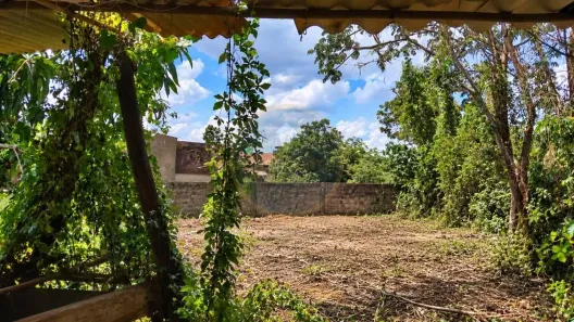 Lote/Terreno à venda, 340m² no Jardim Espírito Santo, Uberaba
