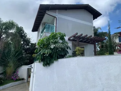 Casa com 3 Quartos à venda, 187m² no Rio Tavares, Florianópolis