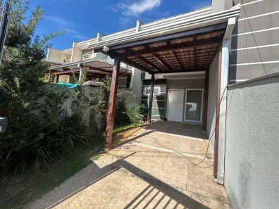 Casa com 2 Quartos à venda, 81m² no Nova Brasília, Joinville
