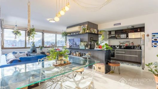 Apartamento com 2 Quartos à venda, 70m² no Bom Fim, Porto Alegre