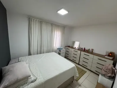Casa de Condomínio com 2 Quartos à venda, 180m² no Fazenda São Domingos, Goiânia