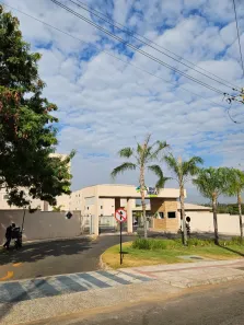 Apartamento com 2 Quartos para alugar, 42m² no Vila Oliveira, Aparecida de Goiânia
