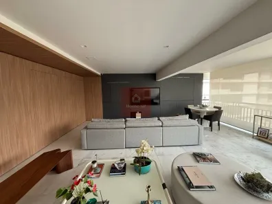 Apartamento com 4 Quartos à venda, 223m² no Vila Mariana, São Paulo