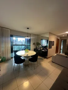 Apartamento com 2 Quartos para alugar, 91m² no Batista Campos, Belém